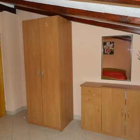 Apartment Kelly Rovinj Exterior photo